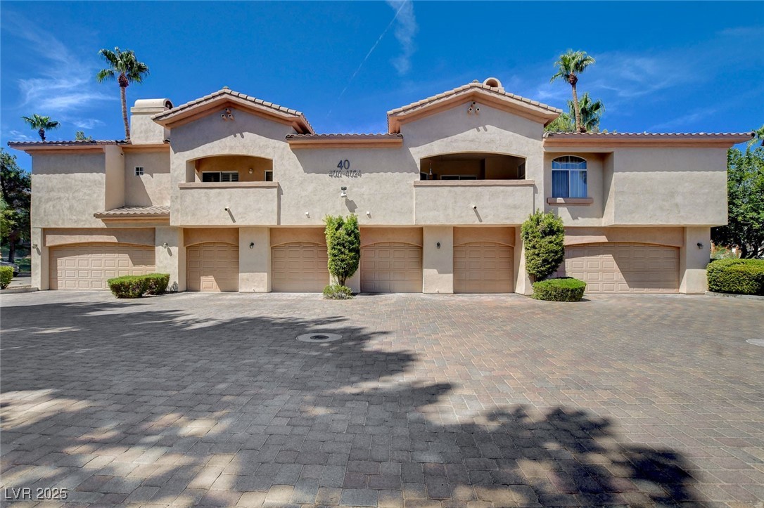 2050 West Warm Springs Road 4023