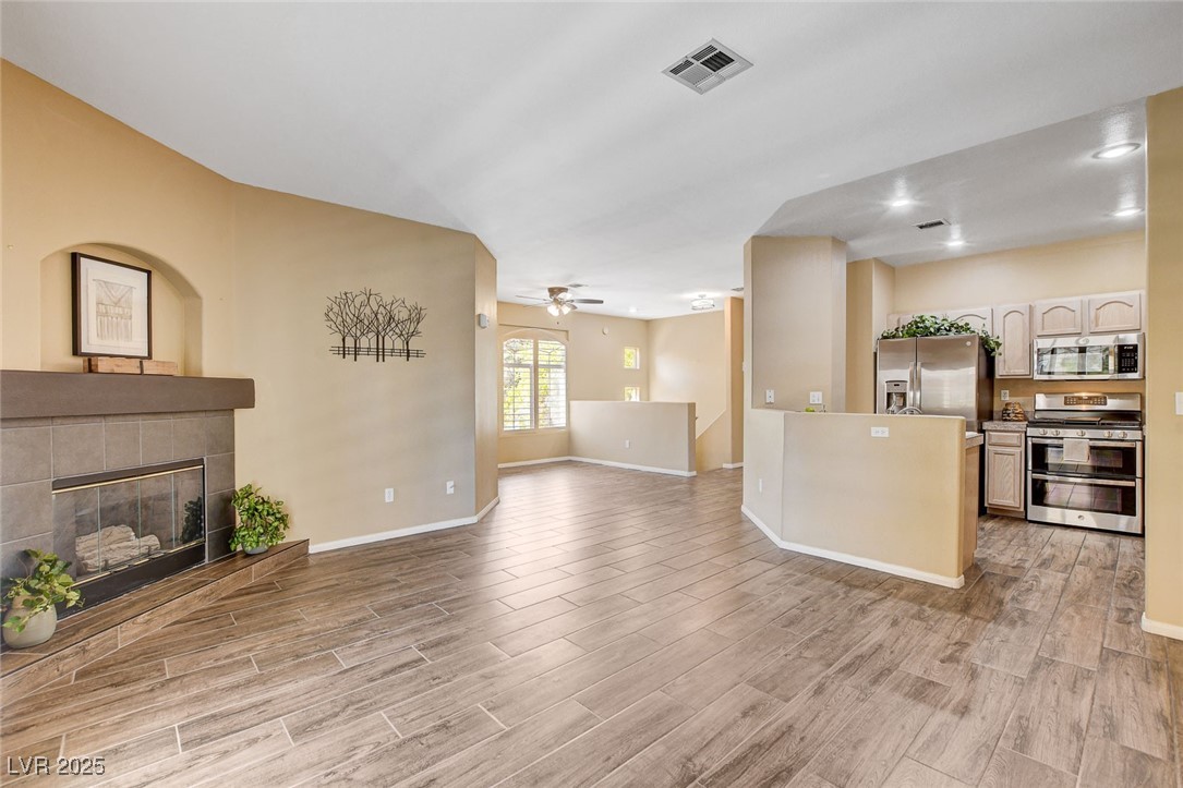 2050 West Warm Springs Road 4023