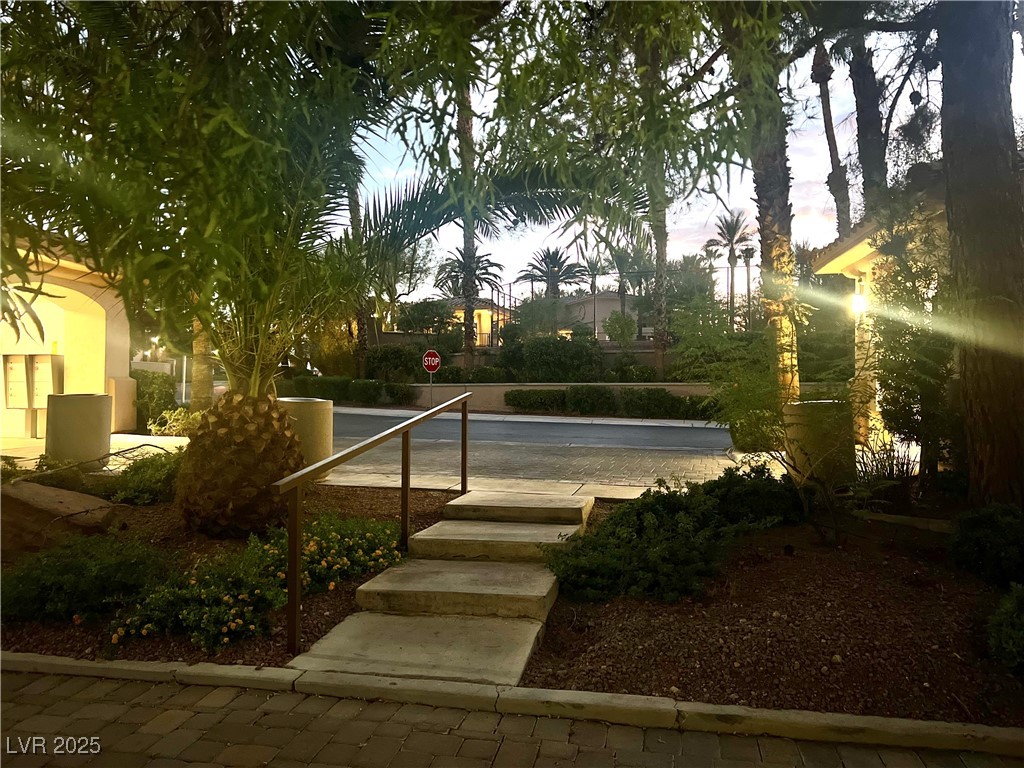 2050 West Warm Springs Road 4023