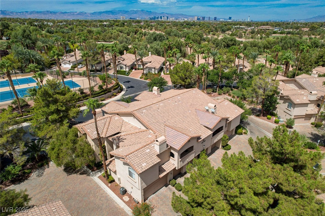 2050 West Warm Springs Road 4023