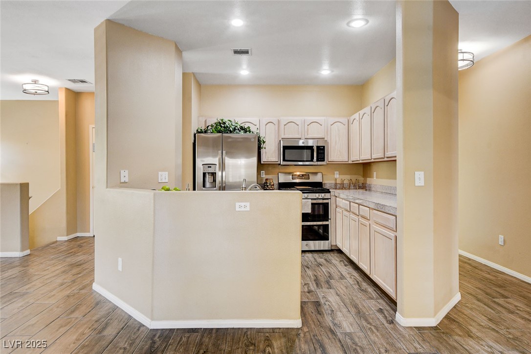 2050 West Warm Springs Road 4023