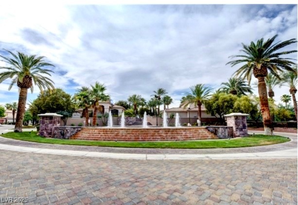 2050 West Warm Springs Road 4023