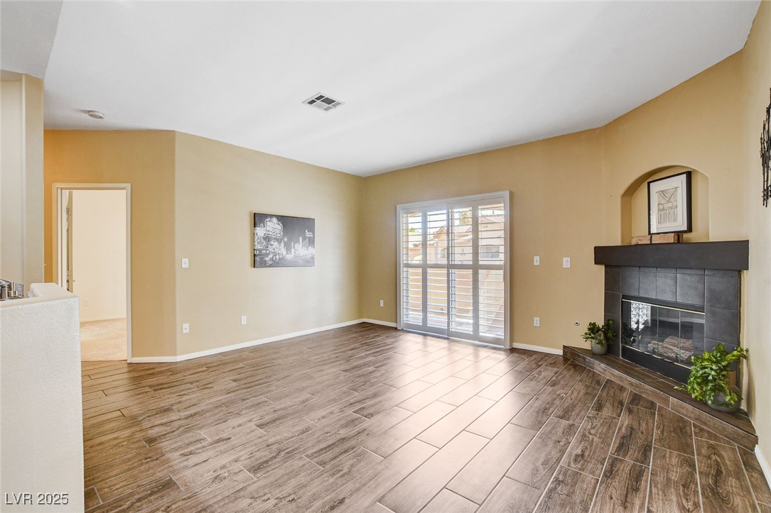 2050 West Warm Springs Road 4023