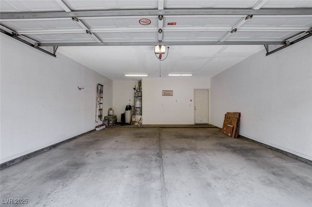 2050 West Warm Springs Road 4023