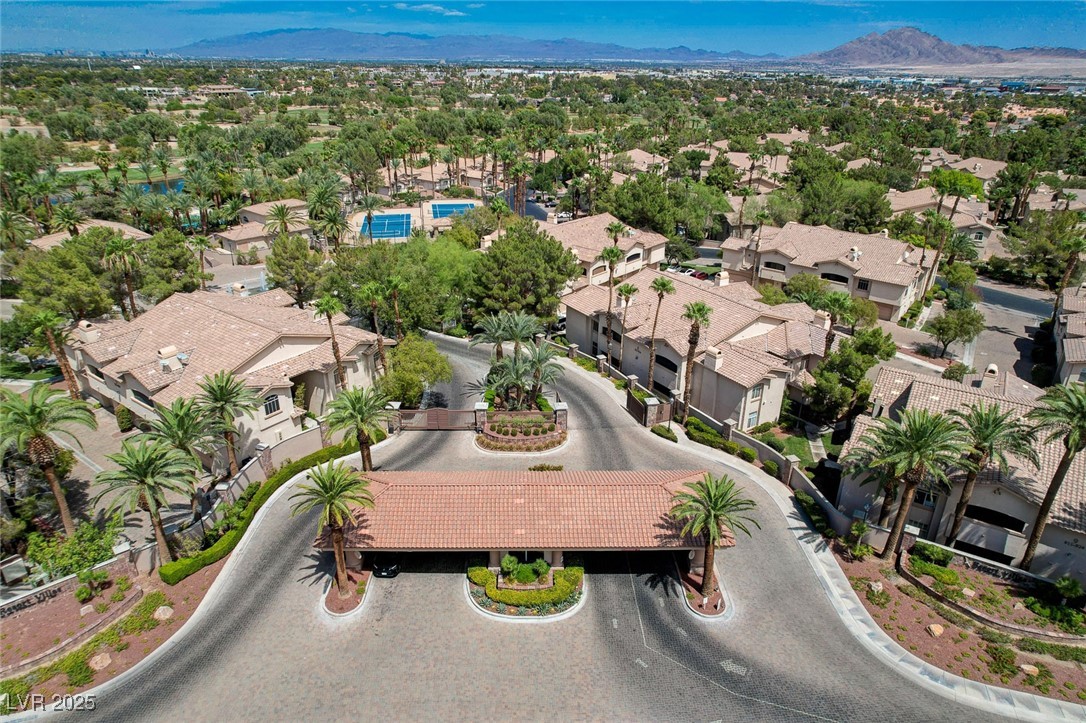 2050 West Warm Springs Road 4023