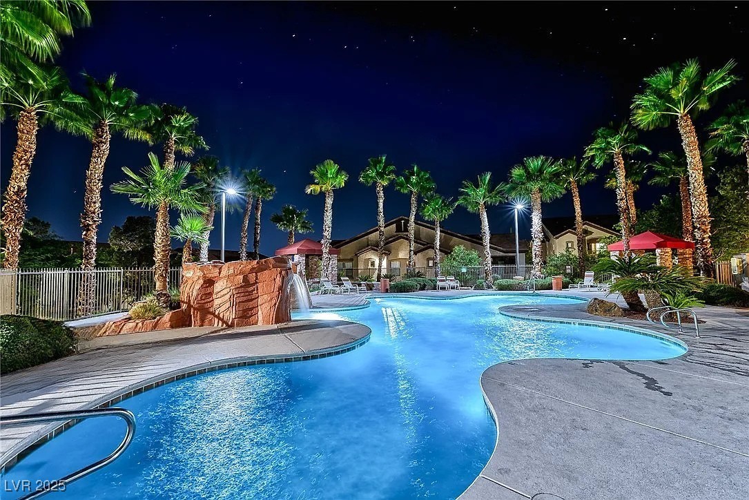 8250 North Grand Canyon Drive 1166