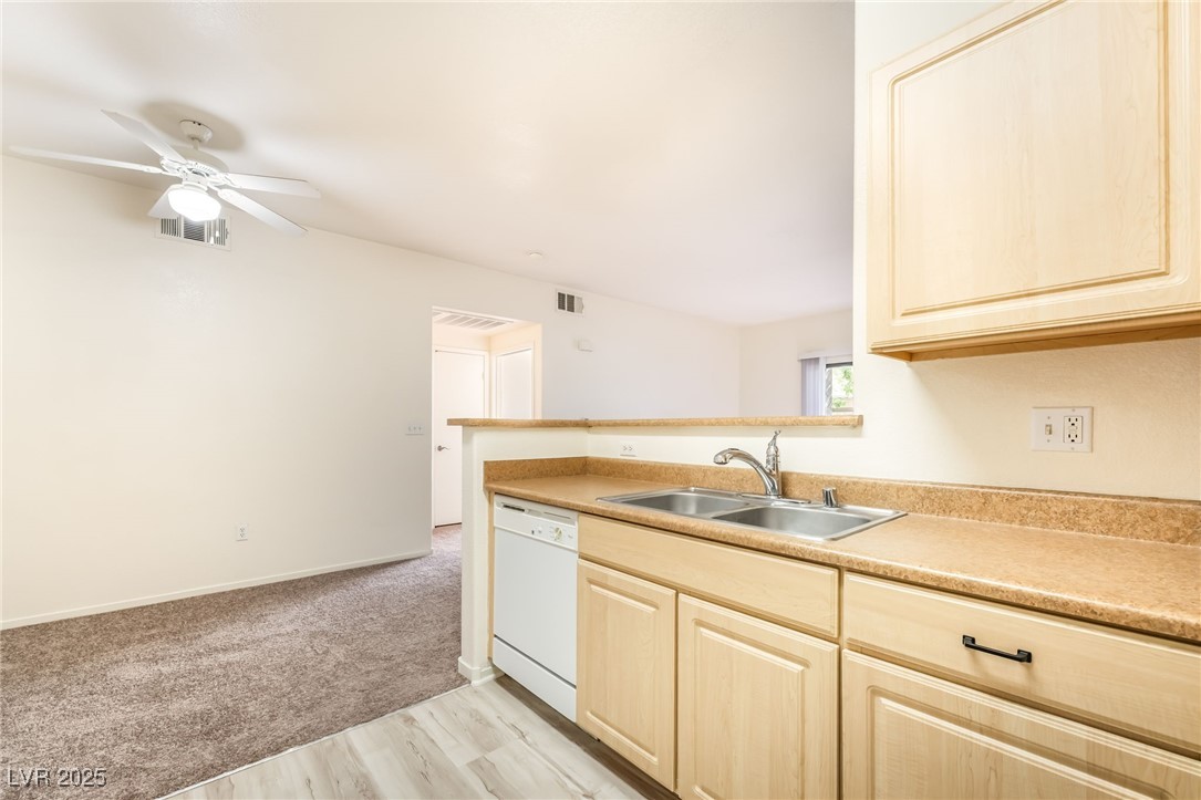 8250 North Grand Canyon Drive 1166