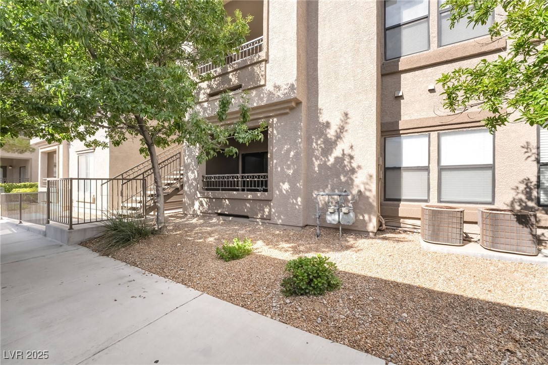 8250 North Grand Canyon Drive 1166