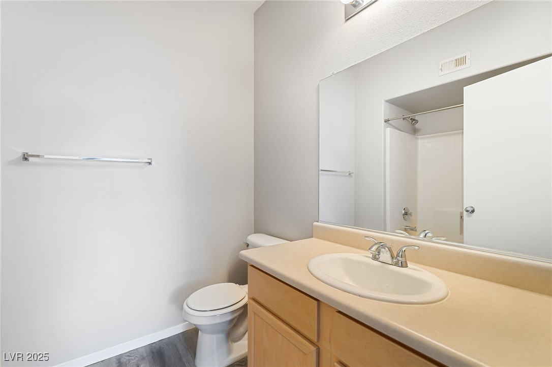 2615 West Gary Avenue 2067