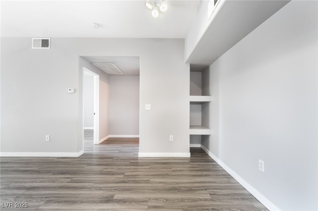 2615 West Gary Avenue 2067