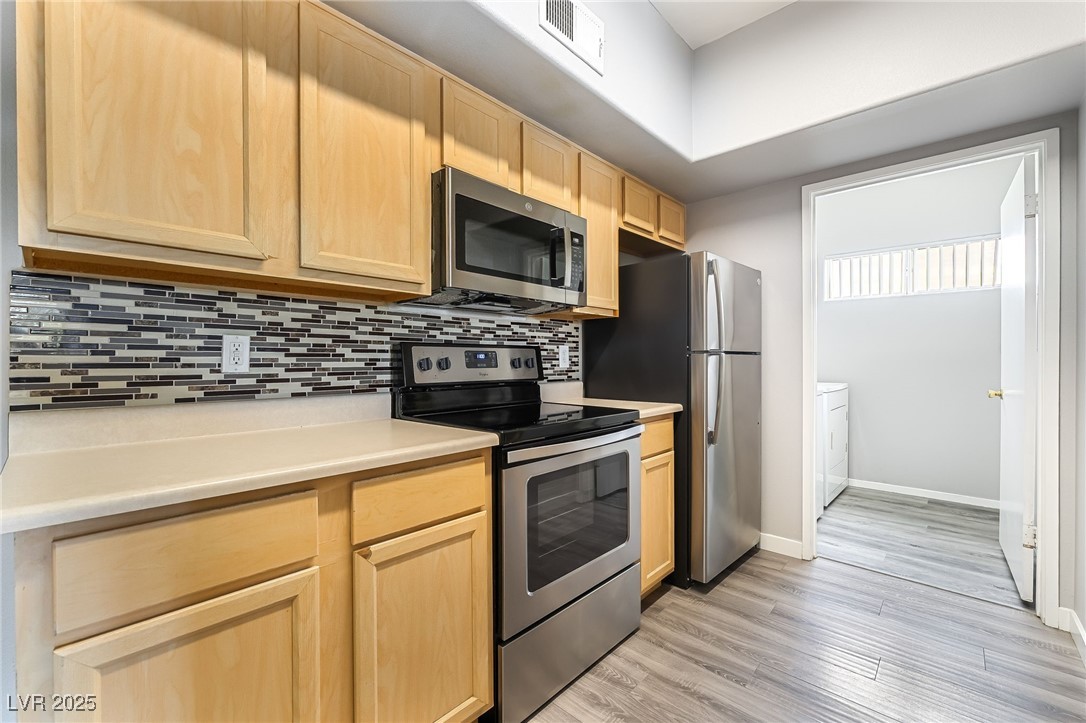 2615 West Gary Avenue 2067