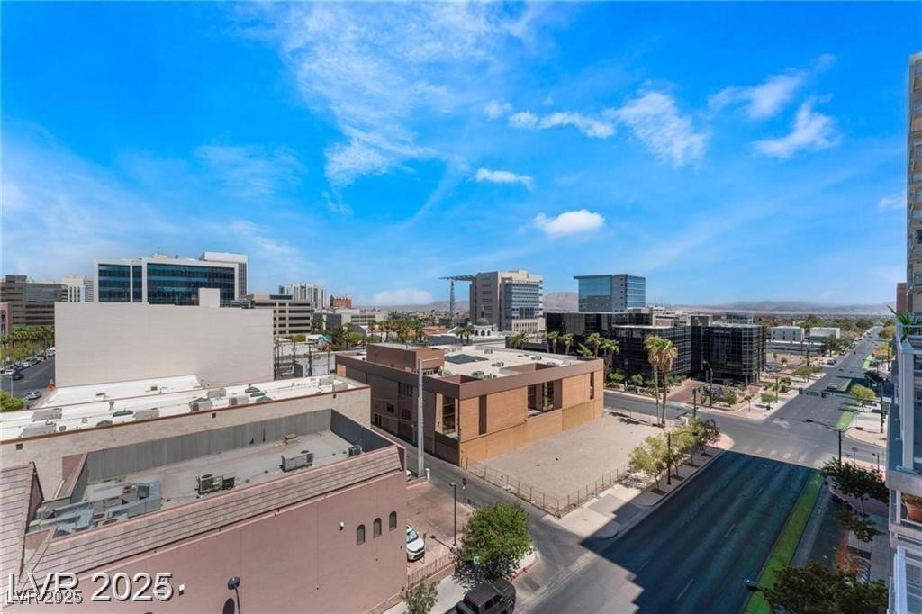 353 East Bonneville Avenue 711