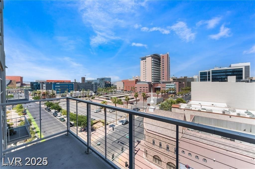 353 East Bonneville Avenue 711