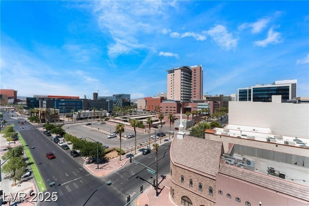 353 East Bonneville Avenue 711