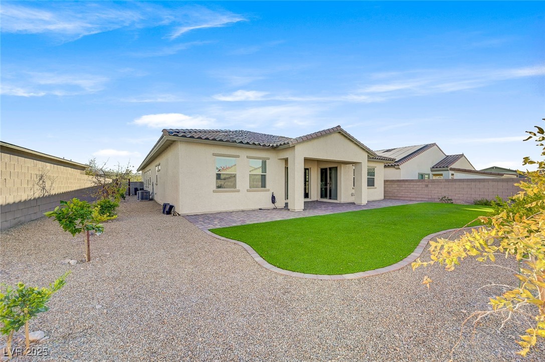 342 Lady Bird Avenue