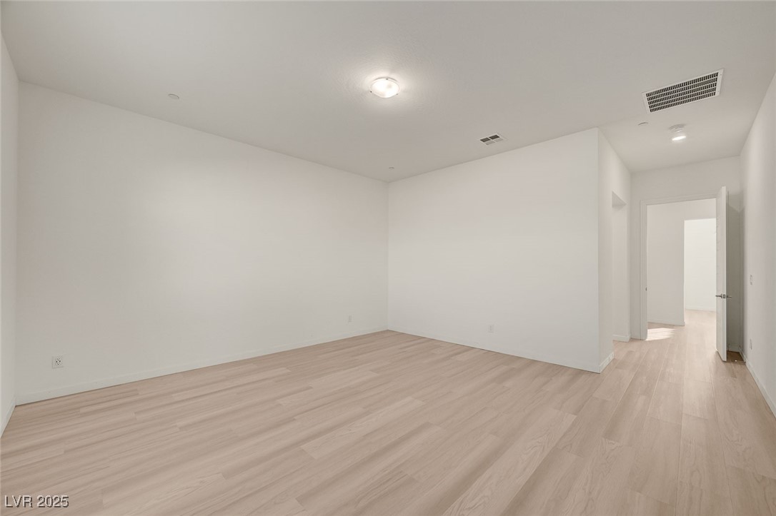 342 Lady Bird Avenue