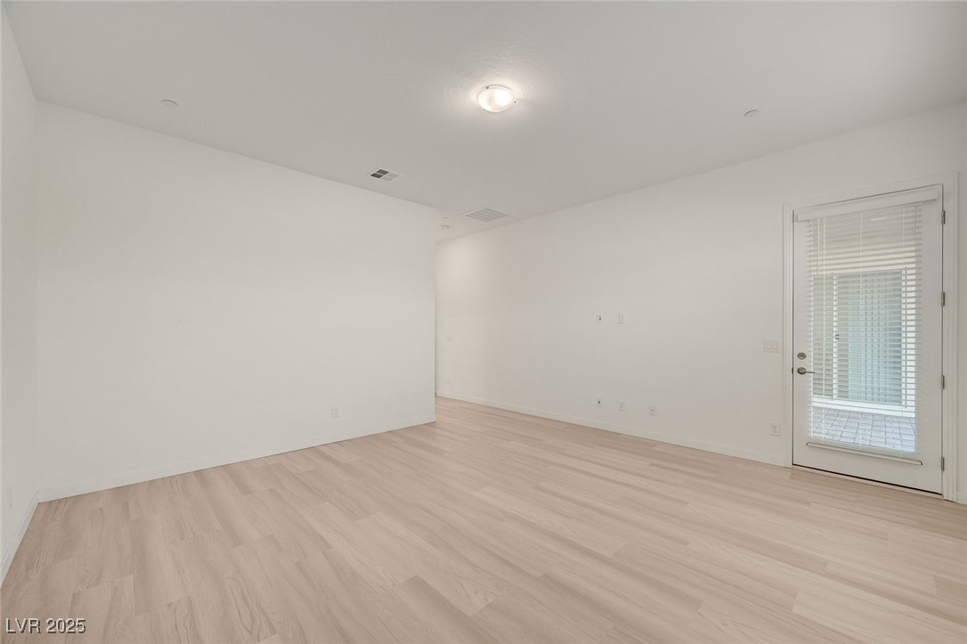 342 Lady Bird Avenue