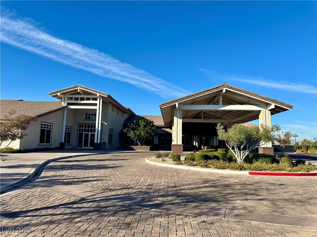 342 Lady Bird Avenue