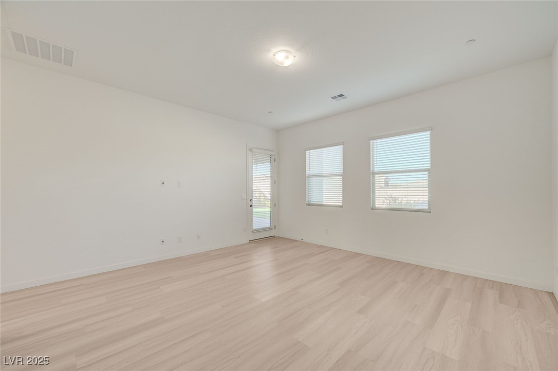 342 Lady Bird Avenue