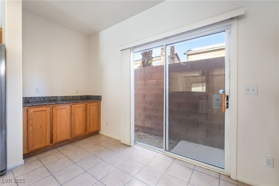 9968 Erie Stream Way