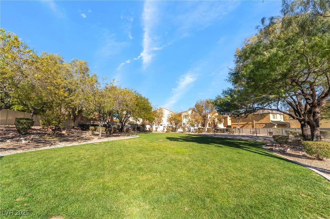 9968 Erie Stream Way