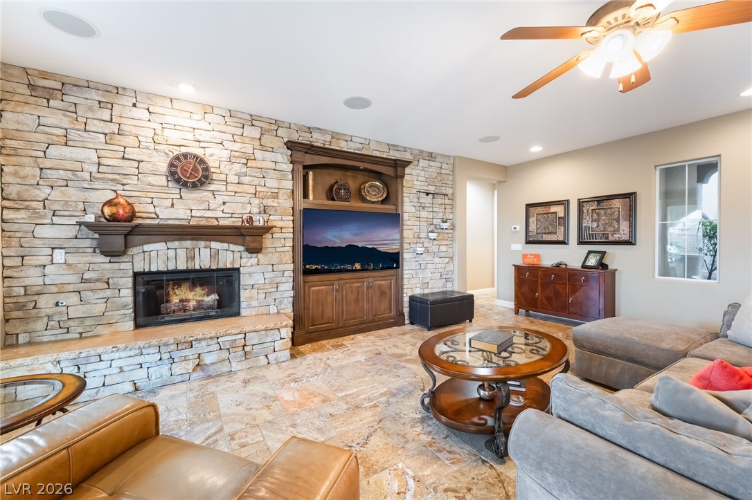 12045 La Palmera Avenue