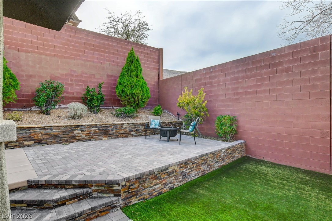 10697 Acacia Park Place