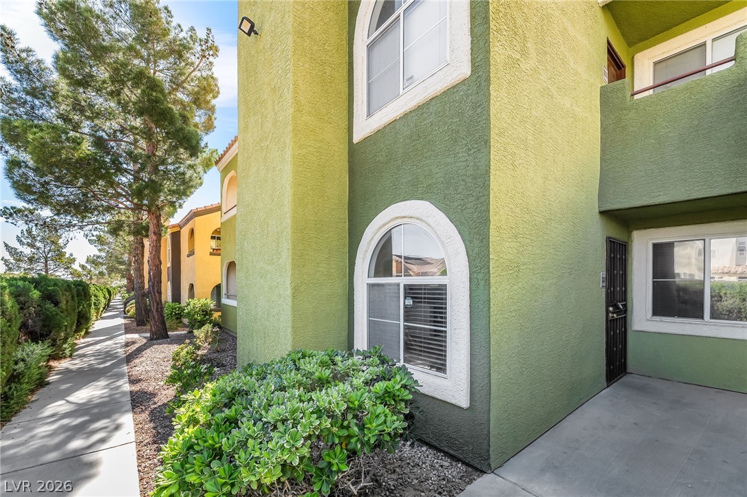 7950 West Flamingo Road 1087