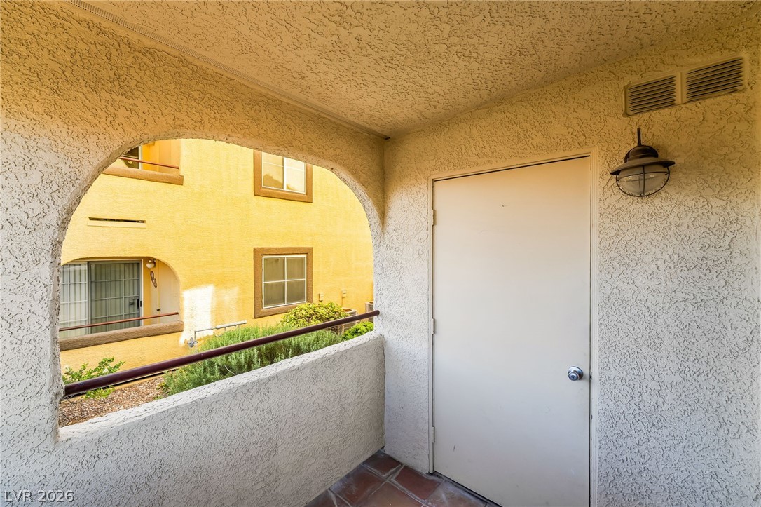 7950 West Flamingo Road 1087