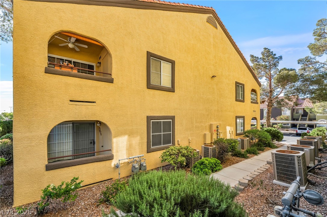 7950 West Flamingo Road 1087