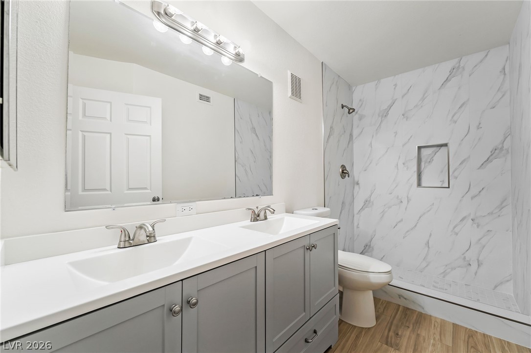 7950 West Flamingo Road 1087