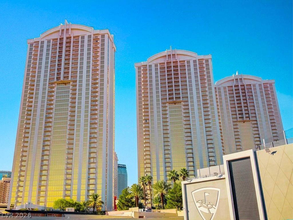 135 East Harmon Avenue 2317