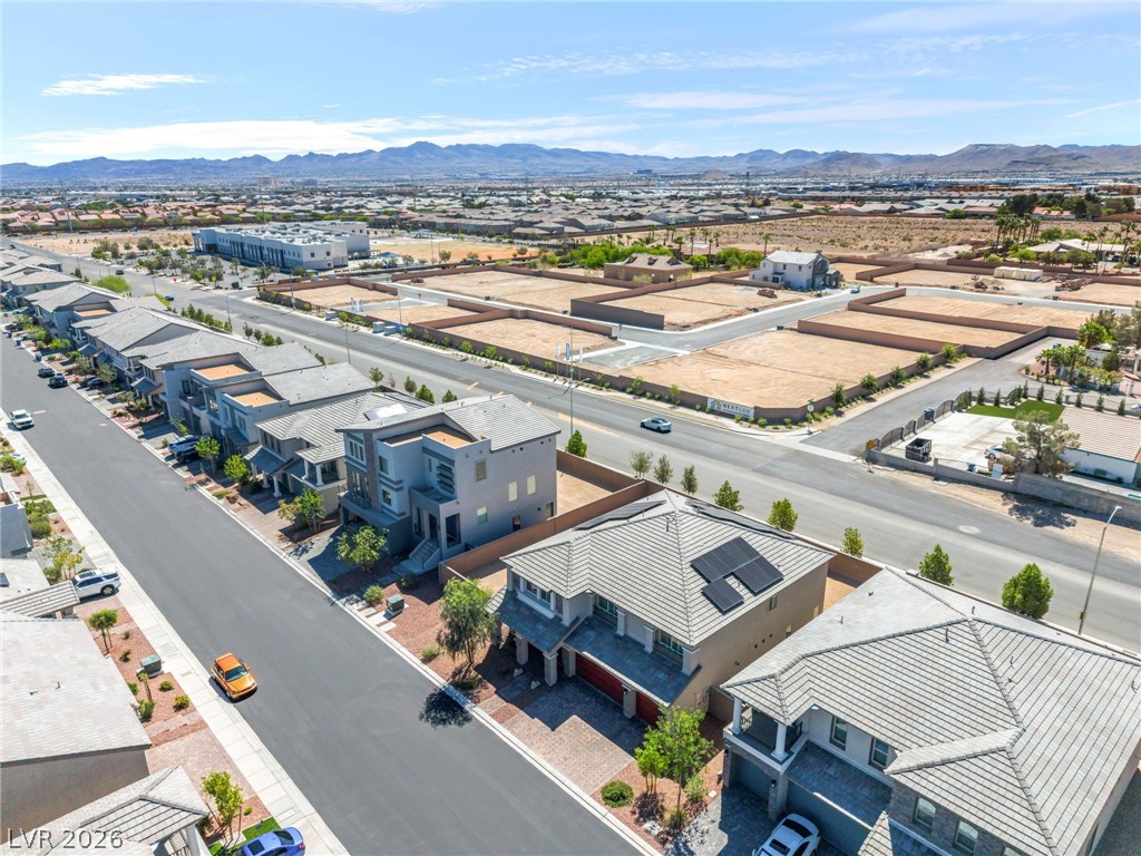 7255 Bold Rock Avenue