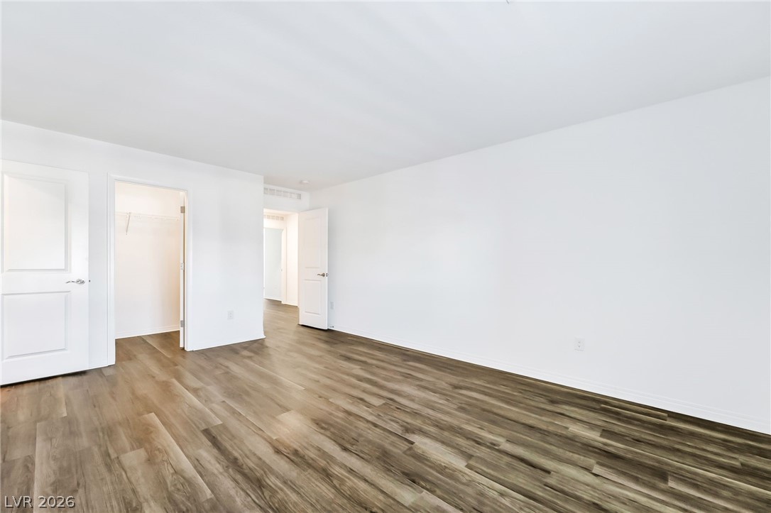 7255 Bold Rock Avenue