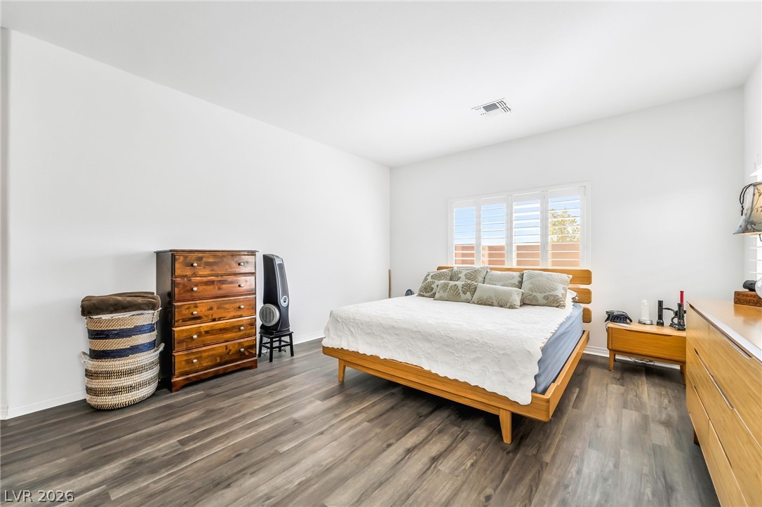 7255 Bold Rock Avenue