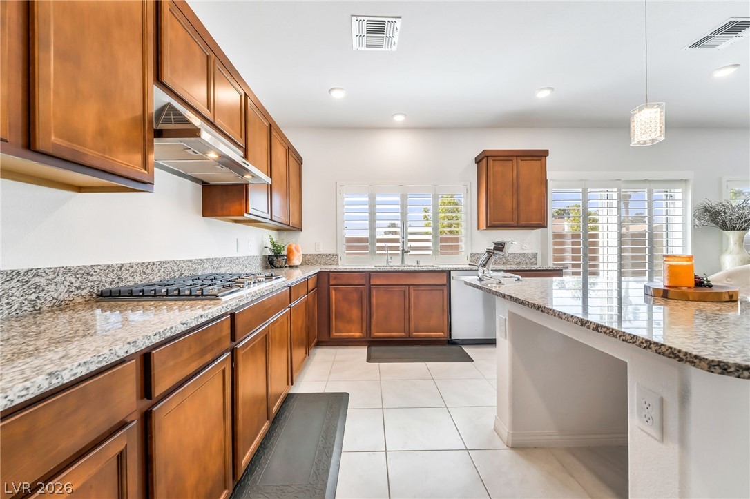 7255 Bold Rock Avenue