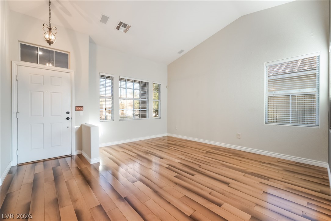 322 Laguna Glen Drive