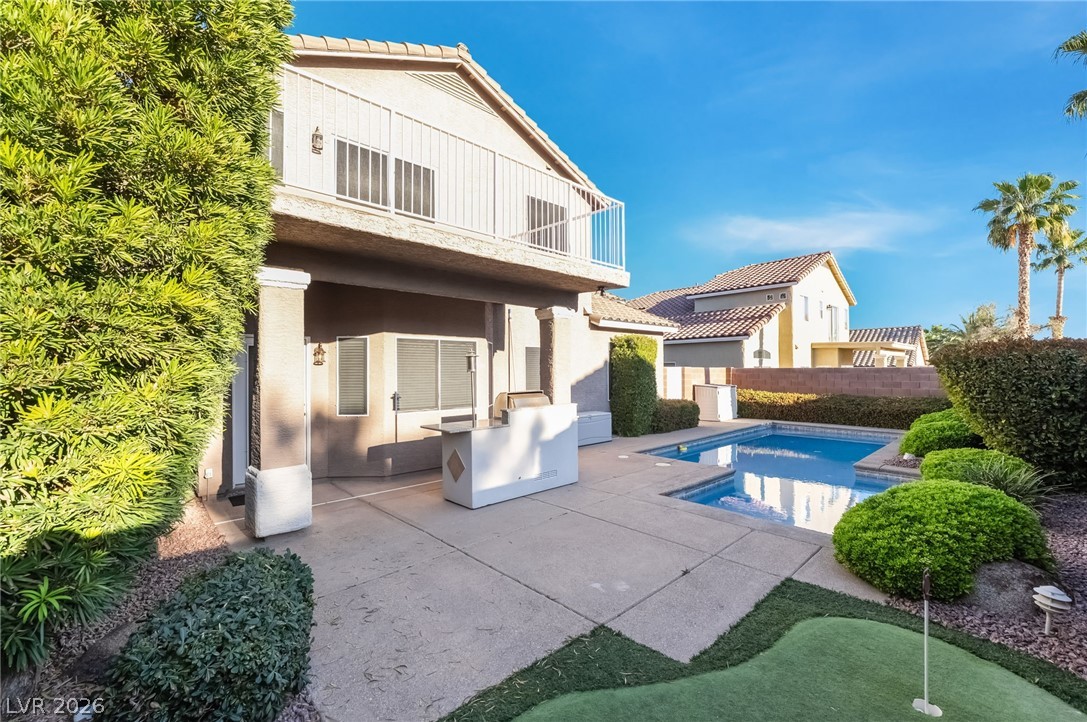 322 Laguna Glen Drive