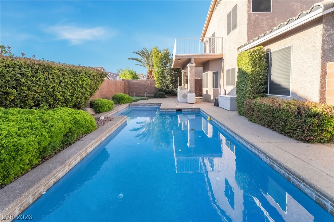 322 Laguna Glen Drive