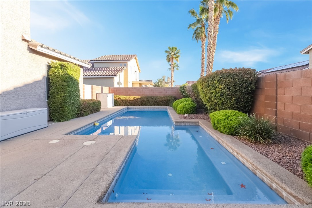 322 Laguna Glen Drive