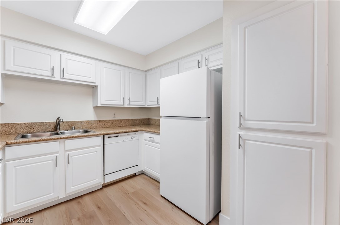 3151 Soaring Gulls Drive 1166