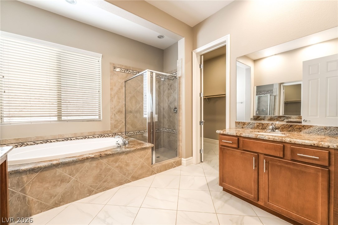 2 Lago Turchino Court