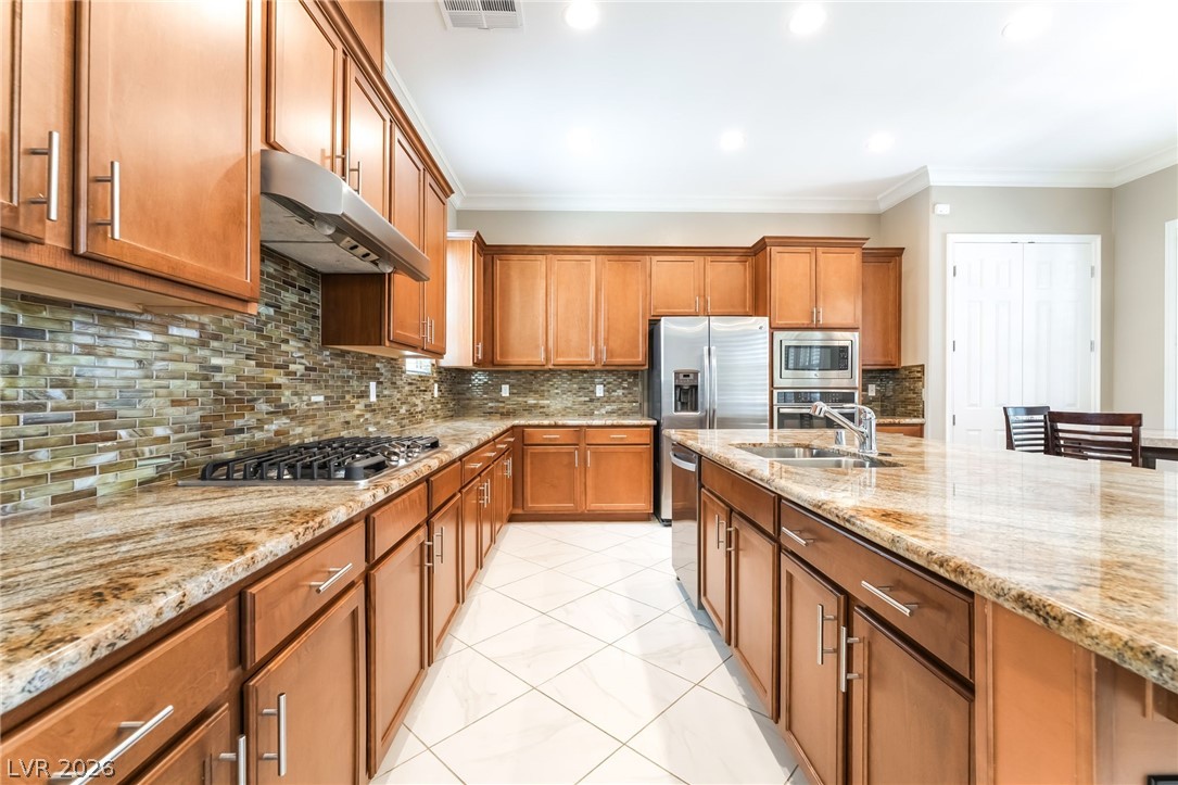 2 Lago Turchino Court