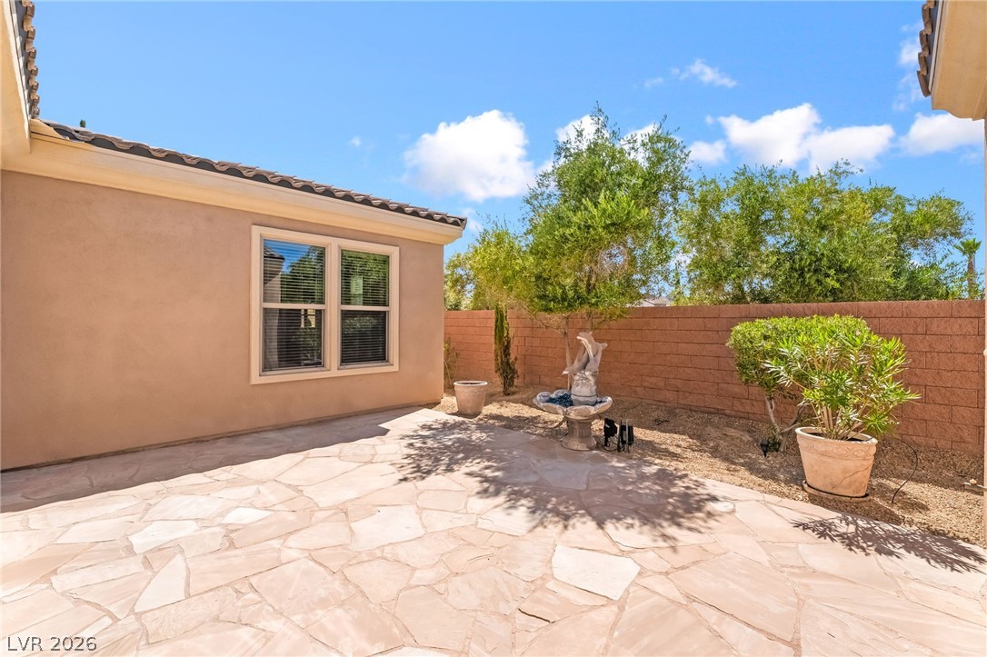 2 Lago Turchino Court