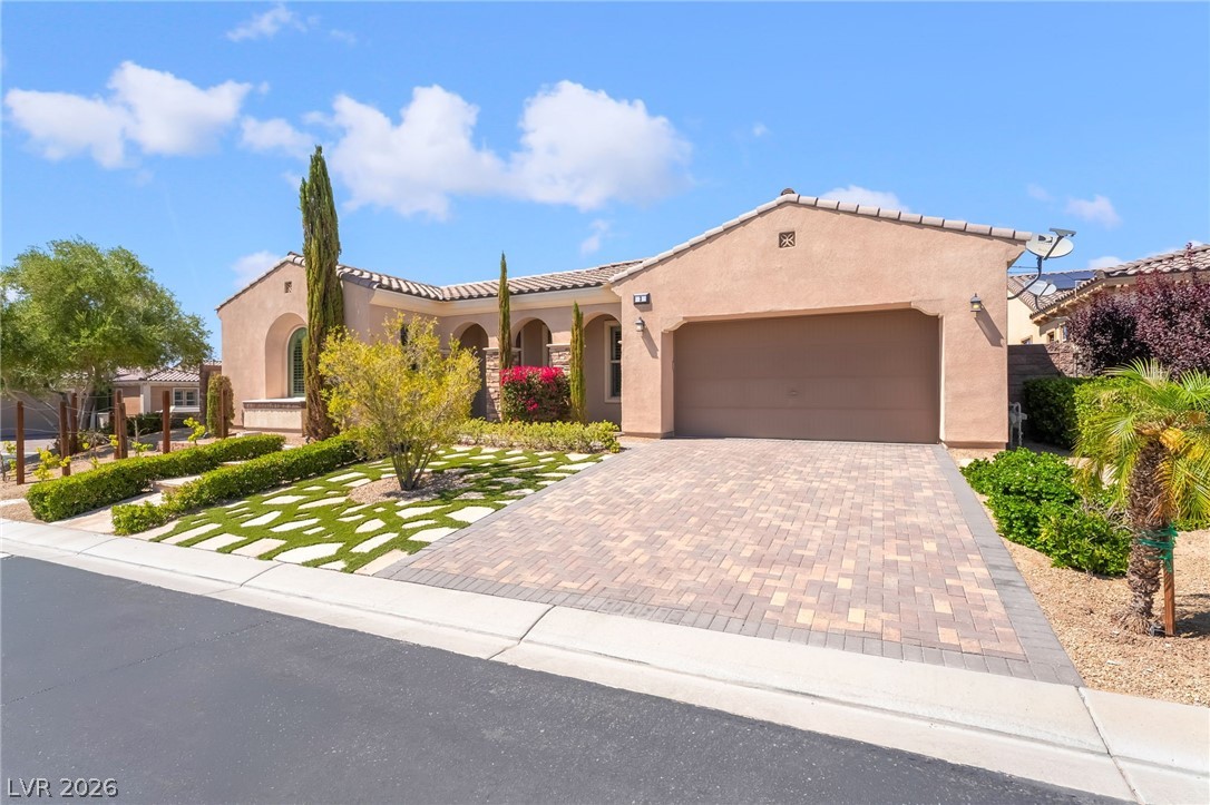 2 Lago Turchino Court