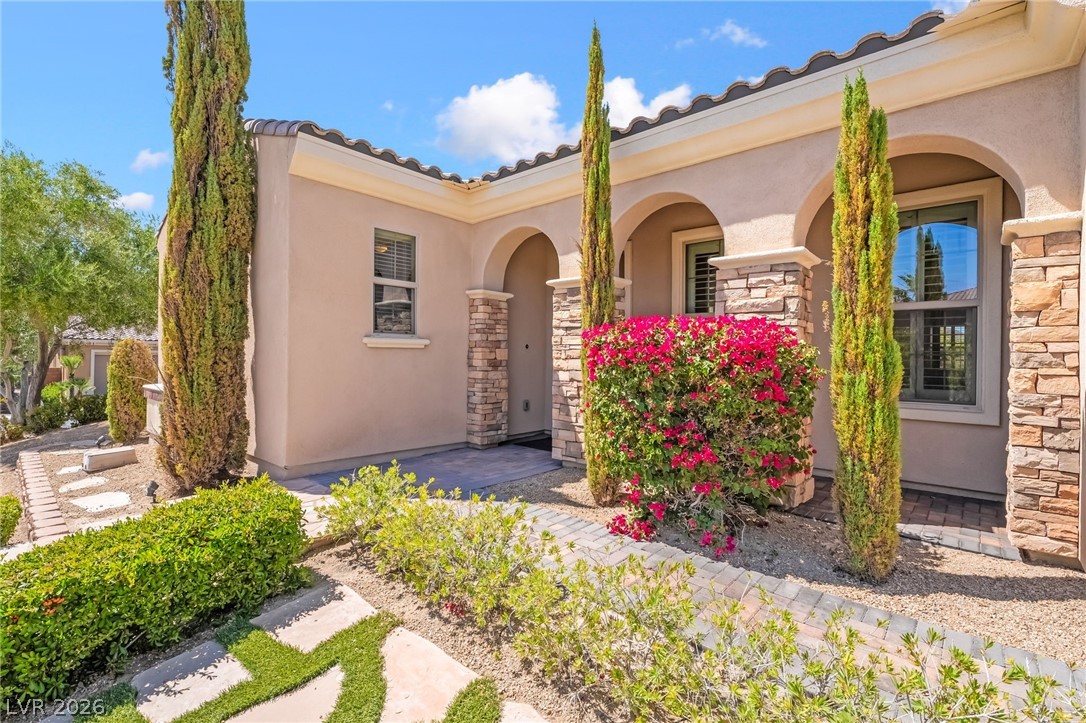 2 Lago Turchino Court