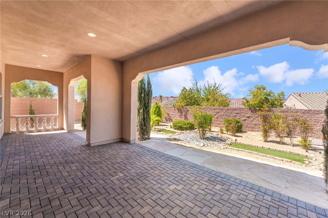 2 Lago Turchino Court