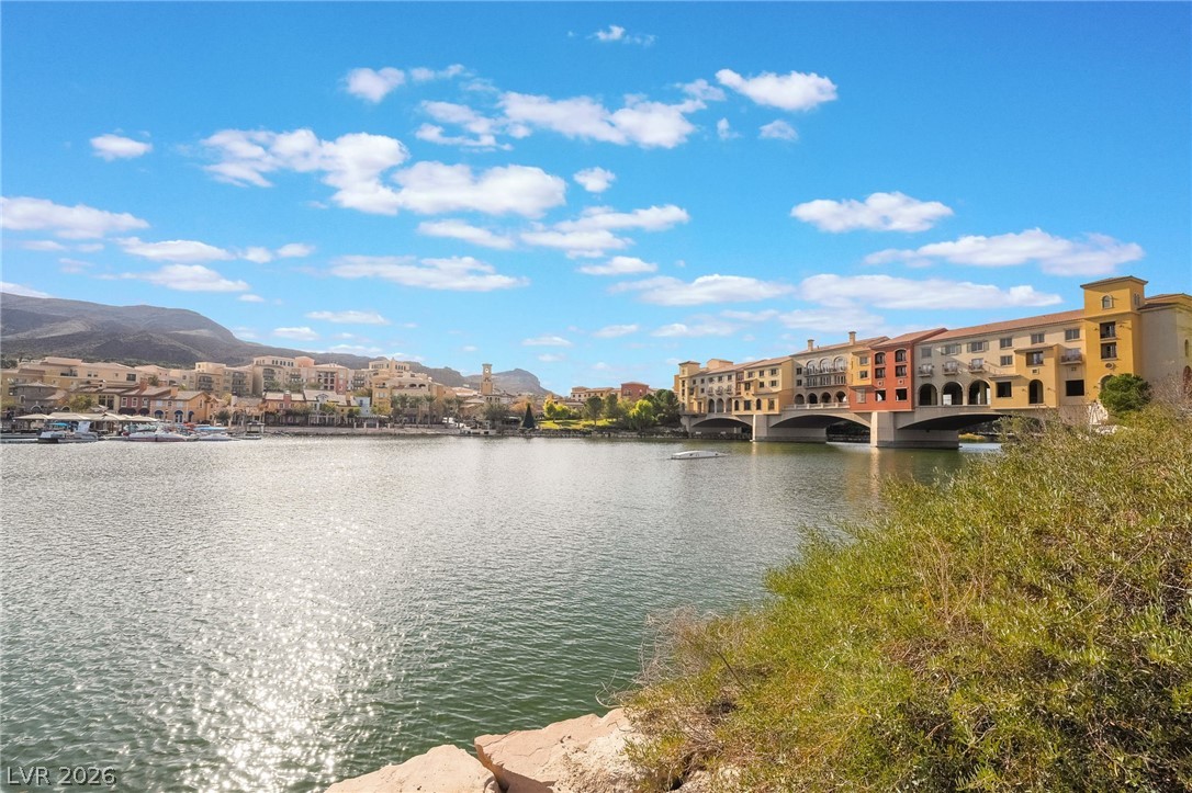 2 Lago Turchino Court