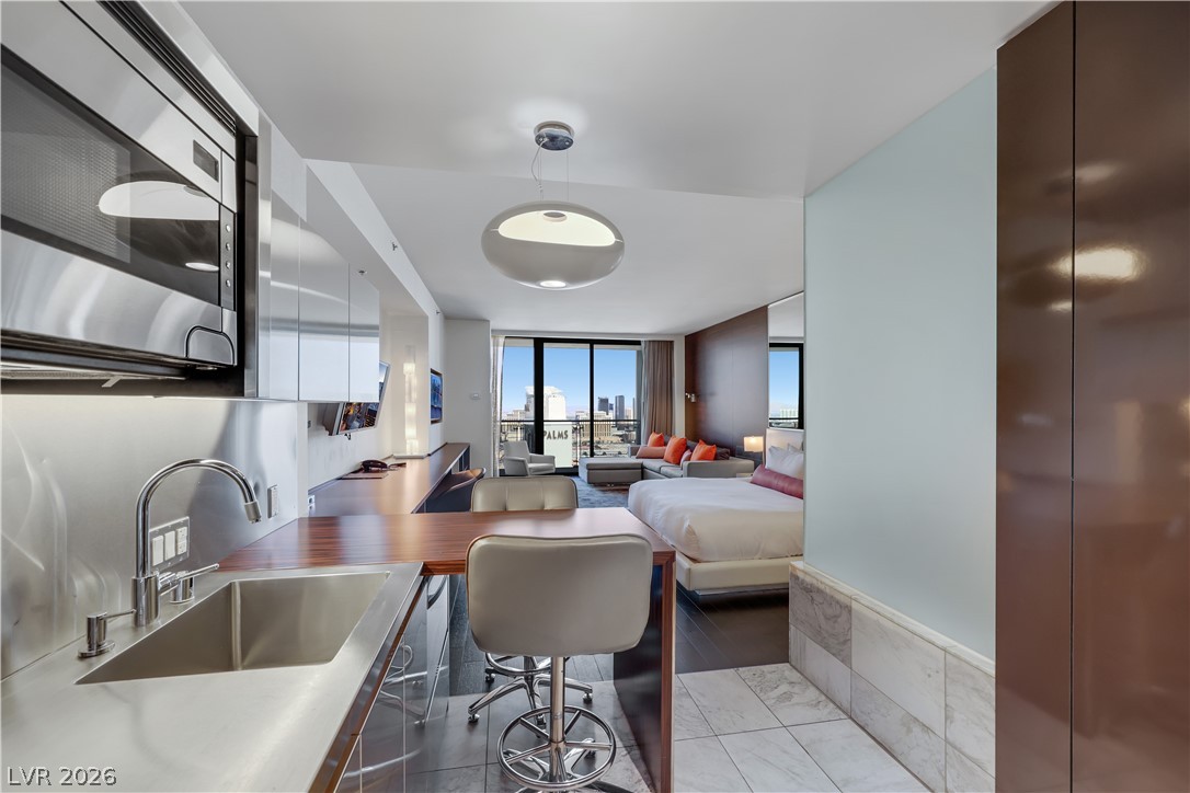 4381 West Flamingo Road 3708