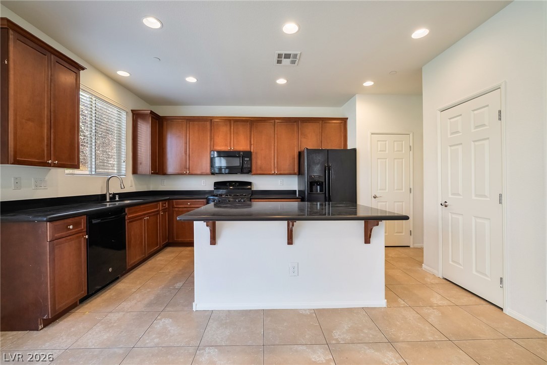 3634 Vino Rosso Avenue